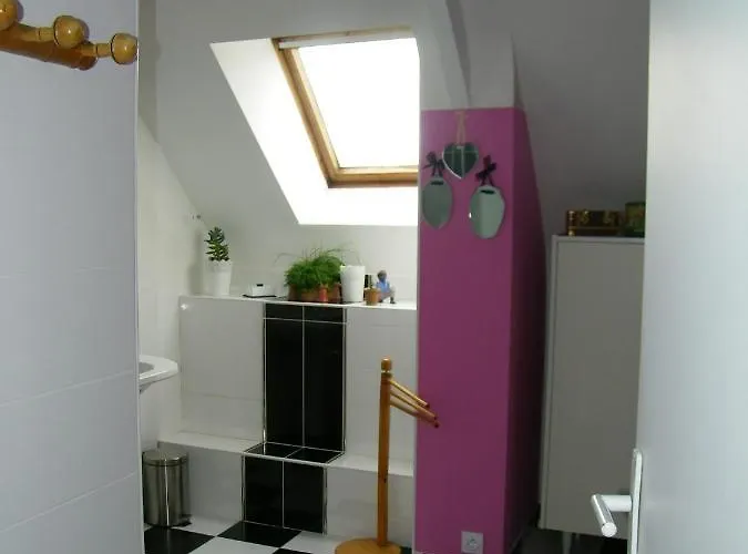 לינה וארוחת בוקר D'hotes La Jaunais 4*